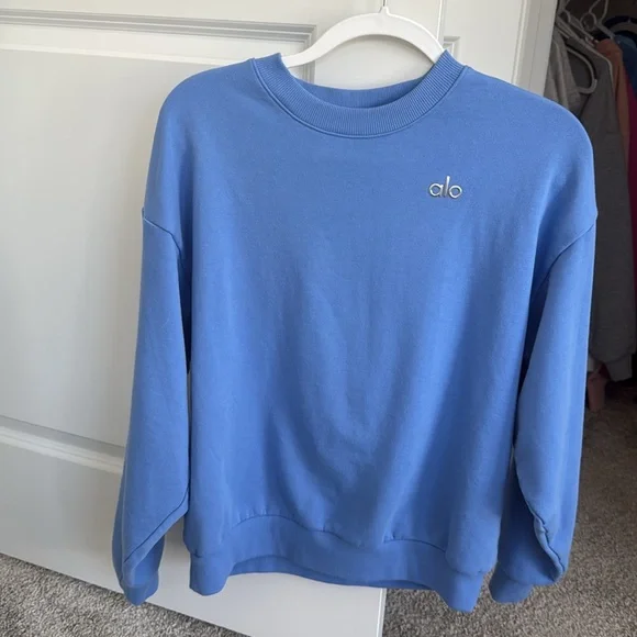 Alo Yoga Accolade Crew Neck Pullover Crystal Blue - Picture 3 of 5